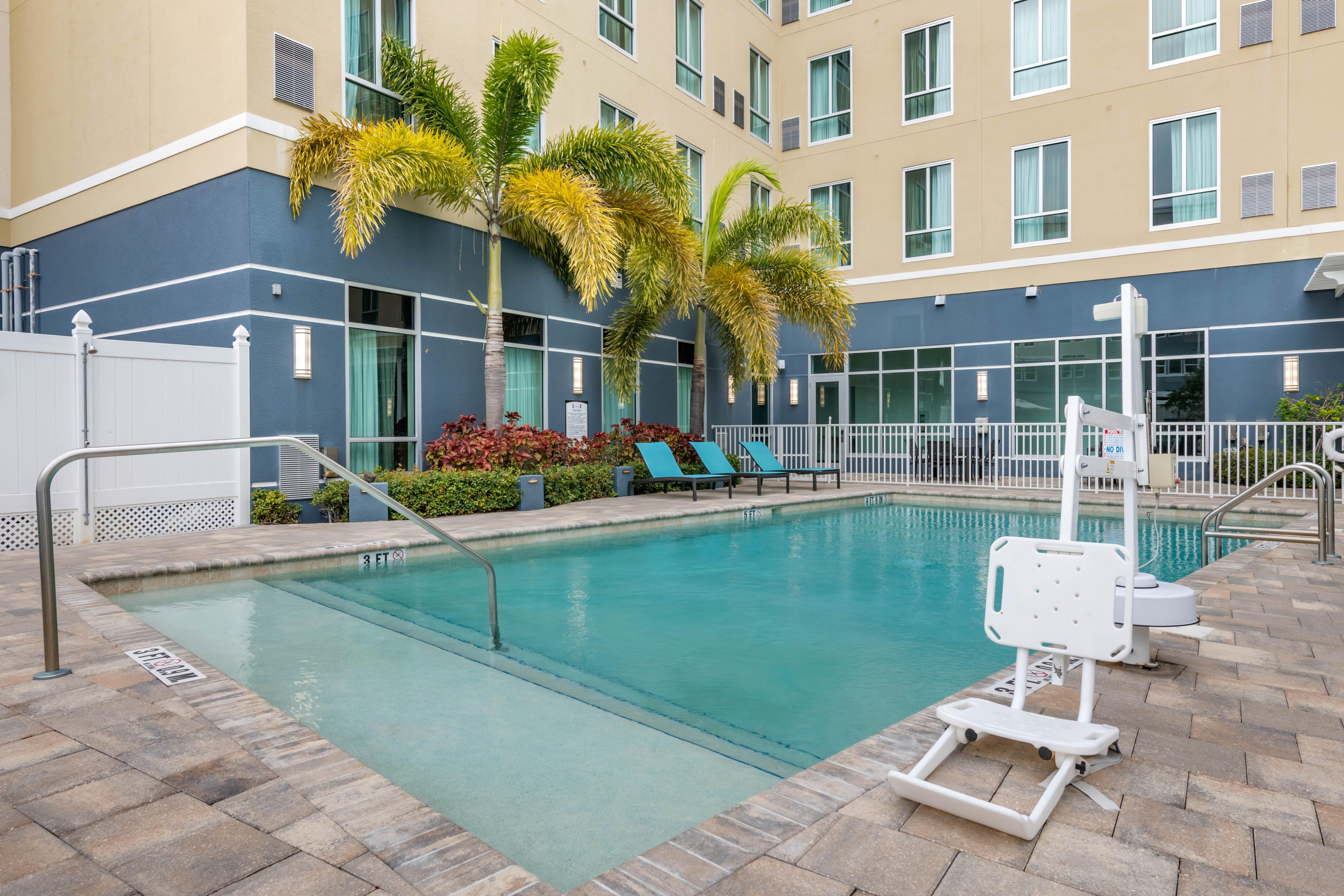 Staybridge Suites St. Petersburg Fl By Ihg Buitenkant foto